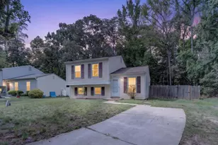 2465 Yarmouth Ct, Waldorf, MD 20602 - Photo 1