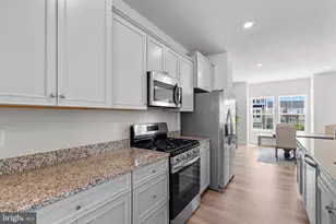10893 Drummond Pl, White Plains, MD 20695 - Photo 5