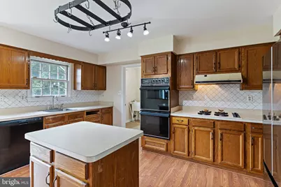 5919 Walleye Court, Waldorf, MD 20603 - Photo 5