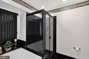 10166 Hubbard Ct, Waldorf, MD 20603 - Photo 23