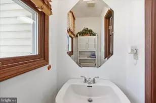 13301 Olde Oak Dr, Charlotte Hall, MD 20622 - Photo 15