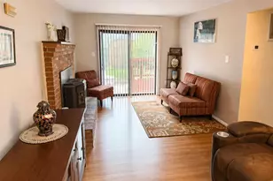 11705 Acton Ln, Waldorf, MD 20601 - Photo 5