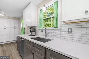 7090 Maxwell Dr, Hughesville, MD 20637 - Photo 11