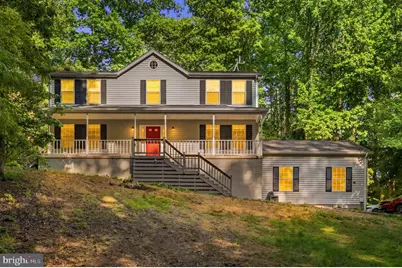 7090 Maxwell Drive, Hughesville, MD 20637 - Photo 3