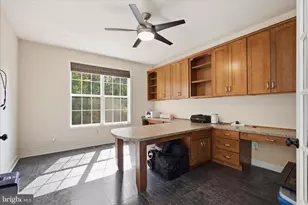 8070 Amberleigh Pl, La Plata, MD 20646 - Photo 23