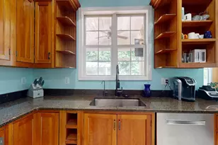 8070 Amberleigh Pl, La Plata, MD 20646 - Photo 5