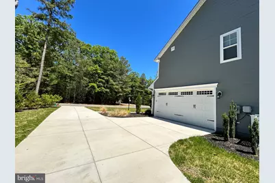 11551 Beacon Hill Court, Swan Point, MD 20645 - Photo 11