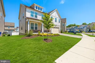 10021 Selkie Ln, Waldorf, MD 20601 - Photo 3