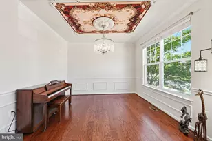 11286 St Christopher Dr, White Plains, MD 20695 - Photo 5