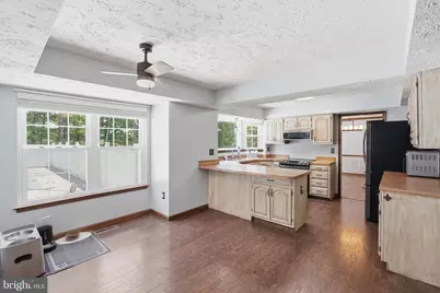 14205 Meadow Creek Lane, Waldorf, MD 20601 - Photo 9