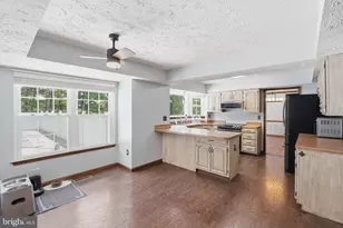 14205 Meadow Creek Ln, Waldorf, MD 20601 - Photo 9