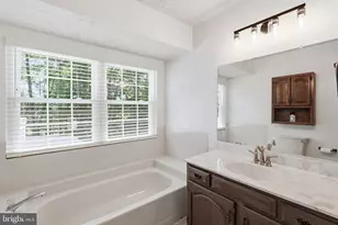 14205 Meadow Creek Ln, Waldorf, MD 20601 - Photo 29