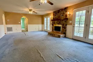 8210 Hudson Dr, La Plata, MD 20646 - Photo 9