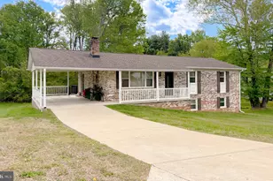 8525 Cardinal Ln, White Plains, MD 20695 - Photo 1