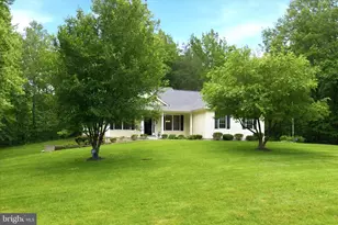 16447 Swans Rest Pl, Hughesville, MD 20637 - Photo 3