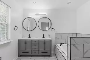 10383 Chamberlin Ct E, Waldorf, MD 20601 - Photo 7