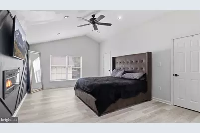 10383 Chamberlin Court E, Waldorf, MD 20601 - Photo 17