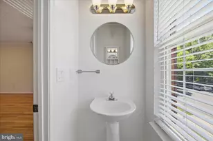 11544 Leland Pl, Waldorf, MD 20601 - Photo 9