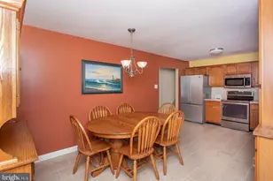 6875 Kangaroo Dr, Waldorf, MD 20603 - Photo 11