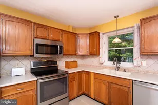 6875 Kangaroo Dr, Waldorf, MD 20603 - Photo 15