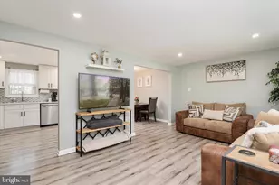 3023 Huntington Cir, Waldorf, MD 20602 - Photo 5