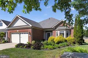 11271 Yellowstone Ct, White Plains, MD 20695 - Photo 3