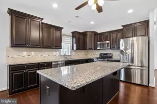 11271 Yellowstone Ct, White Plains, MD 20695 - Photo 11