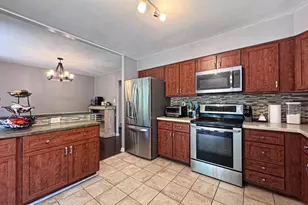 3637 Woodley Rd, Waldorf, MD 20601 - Photo 13
