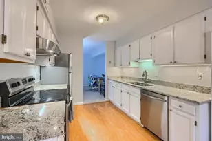 239 Charleston Ct, La Plata, MD 20646 - Photo 7