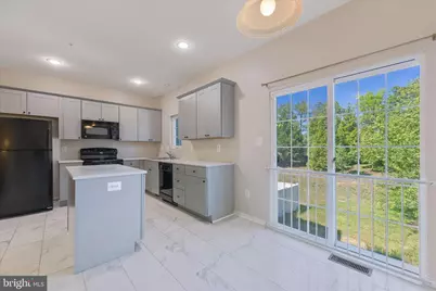 11696 Palm Desert Place, Waldorf, MD 20602 - Photo 17
