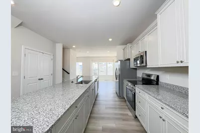 10527 Cobbler Place, White Plains, MD 20695 - Photo 9