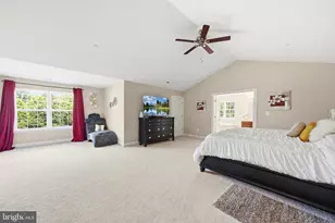 7253 Filly Ct, Hughesville, MD 20637 - Photo 5