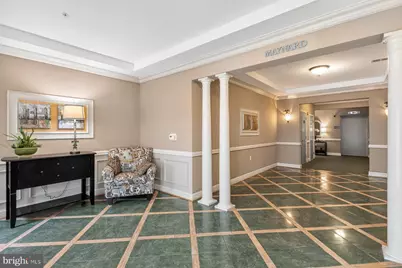 800 Edelen Station Place #204, La Plata, MD 20646 - Photo 3