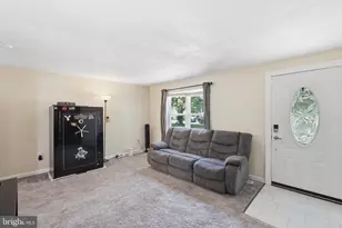 4600 Taylor Ct, Waldorf, MD 20602 - Photo 3