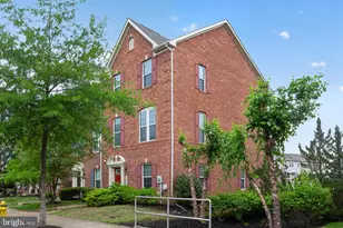 11867 St Linus Dr, Waldorf, MD 20602 - Photo 3