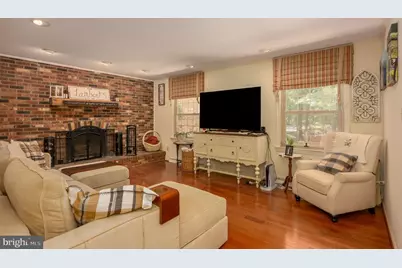 9150 Cedar Street, La Plata, MD 20646 - Photo 7
