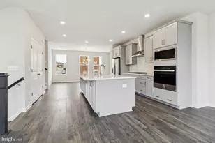 2770 Bear Claw Pl, Waldorf, MD 20601 - Photo 3