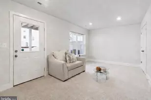 10939 Drummond Pl, White Plains, MD 20695 - Photo 27