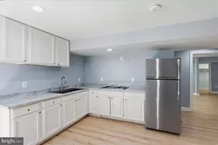 10654 Ashford Cir, Waldorf, MD 20603 - Photo 41