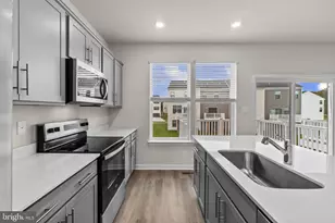 190 Soft Rush Ln, La Plata, MD 20646 - Photo 11