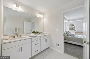 9808 Stonehaven Ct, Waldorf, MD 20601 - Photo 5