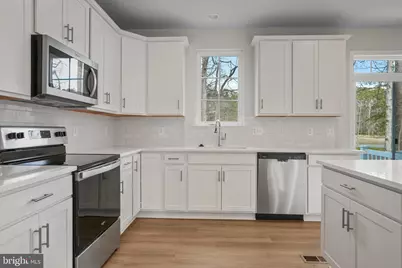 15115 Bayshire Place, Swan Point, MD 20645 - Photo 27