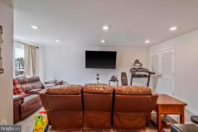 4195 Jk Rowling Ct, White Plains, MD 20695 - Photo 9