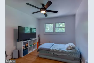 12081 Laplata Road, Waldorf, MD 20602 - Photo 17