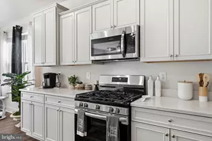 5361 Kings Cyn Ct, White Plains, MD 20695 - Photo 17