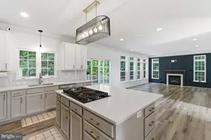 24 Pocahontas Ct, La Plata, MD 20646 - Photo 9