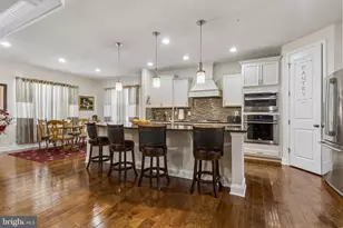 11239 Penzance Ln, White Plains, MD 20695 - Photo 9