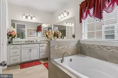 11239 Penzance Lane, White Plains, MD 20695 - Photo 13