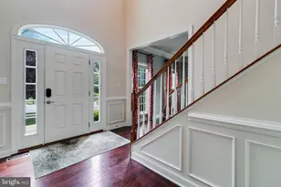 10660 Long Leaf Ln, Waldorf, MD 20603 - Photo 5