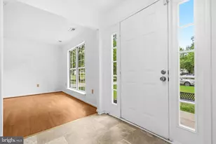 6825 Cologo Ct, Waldorf, MD 20603 - Photo 5